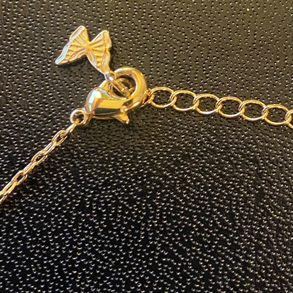 Valentine’s Day ❤️ Gold Flashed Dainty 5 Heart Cubic Zirconia Station Necklace - Picture 4 of 4